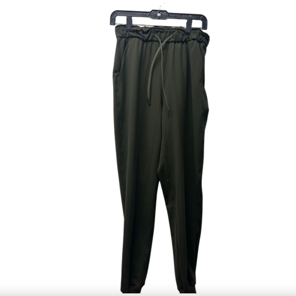 Gently Used Lululemon Athletica Stretch High-Rise Jogger